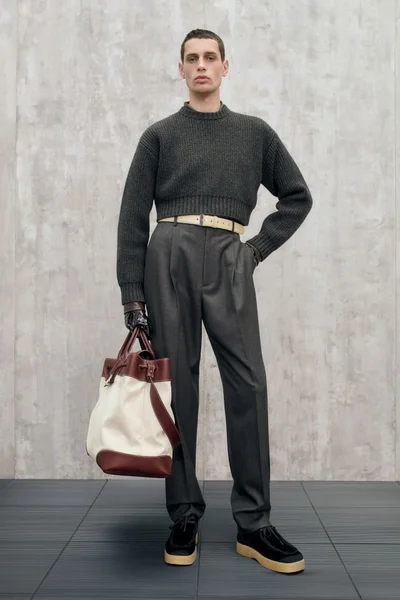 Look 26